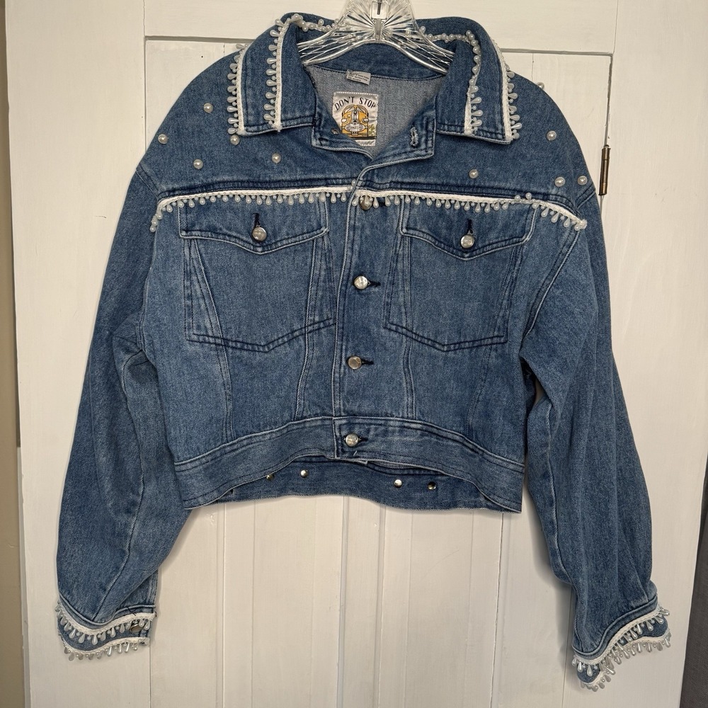 Vintage Denim Size Medium Women's Jean Jacket Light Wash Beaded Faux Pearls